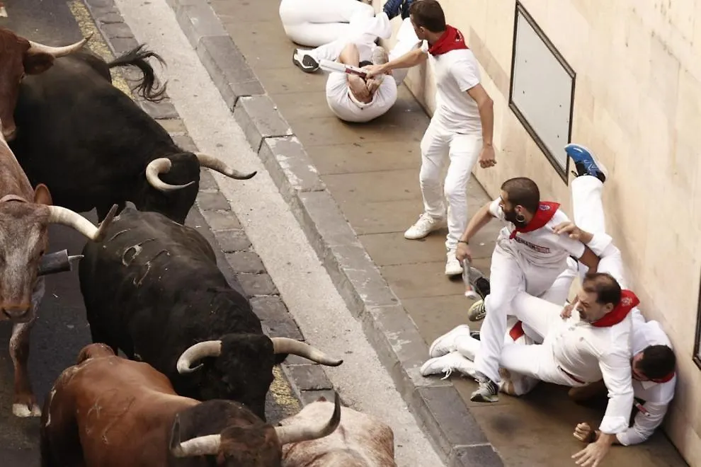 El Primer Balcon De Santo Domingo Bull Run Balcony Pamplona Apartment